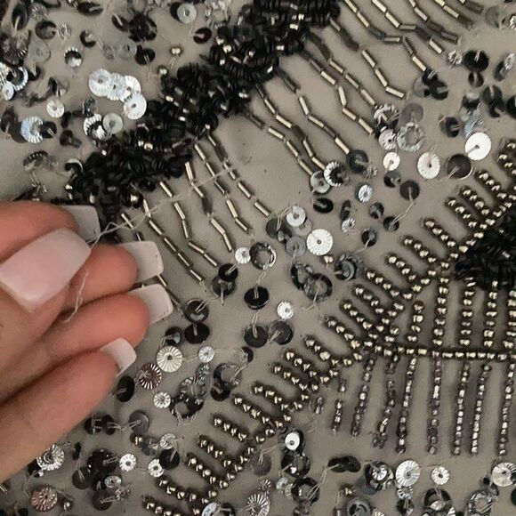 Piperlime beaded mini skirt sz-small - Picture 3 of 15